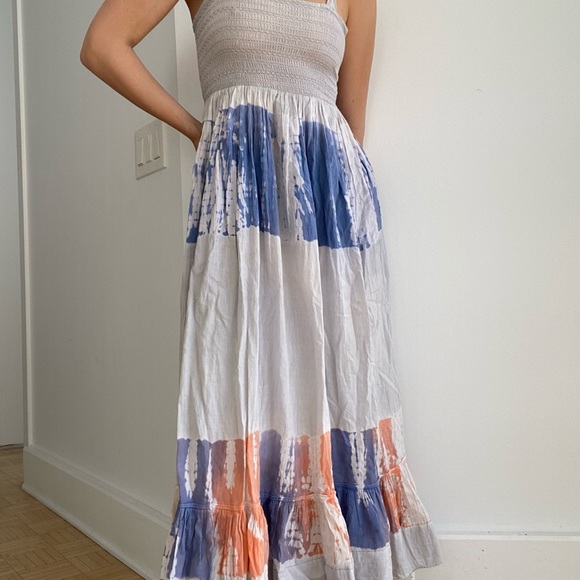 ** SOLD DO NOT BUY ** Tie-dye maxi dress!! Perfect for the summer - Picture 2 of 8